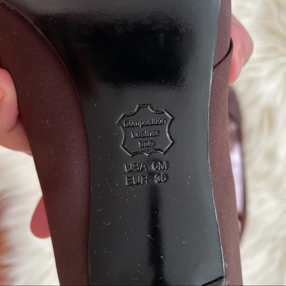 Nina Brown Kitten Heels Shoe - Picture 4 of 9